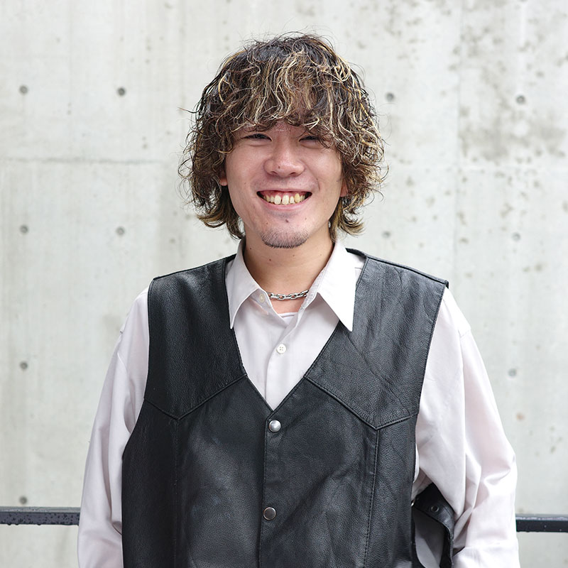渋谷の美容院boucle スタッフ 宍戸陸