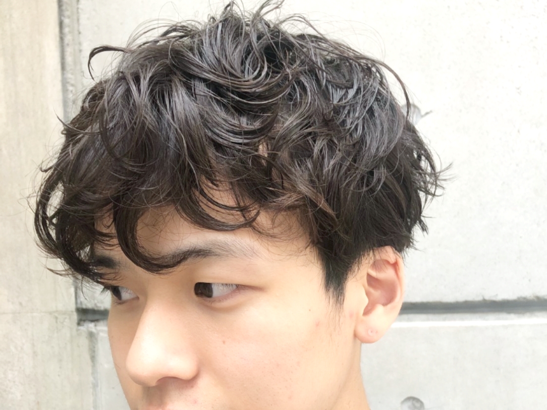 【メンズ髪型】ビジネスパーマスタイルのこだわりや特徴を紹介（boucle流フロートパーマ） 渋谷の美容院｜メンズパーマが得意｜boucle